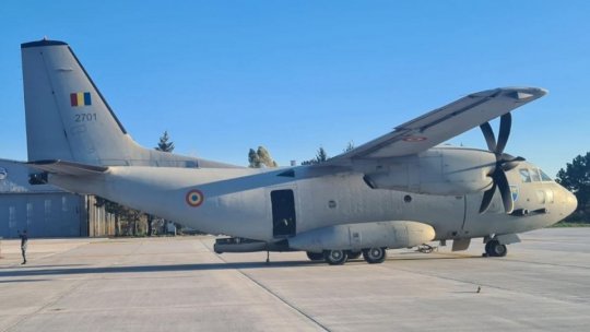 Un avion militar Spartan participă la stingerea incendiului de pădure din Carasş-Severin
