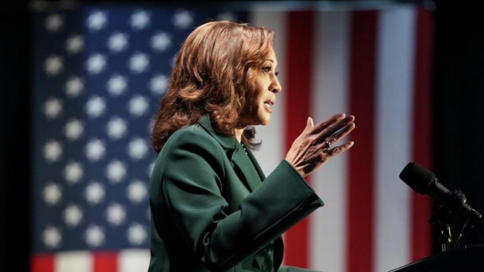 Alegeri pentru Casa Albă: Kamala Harris a acceptat nominalizarea democraților