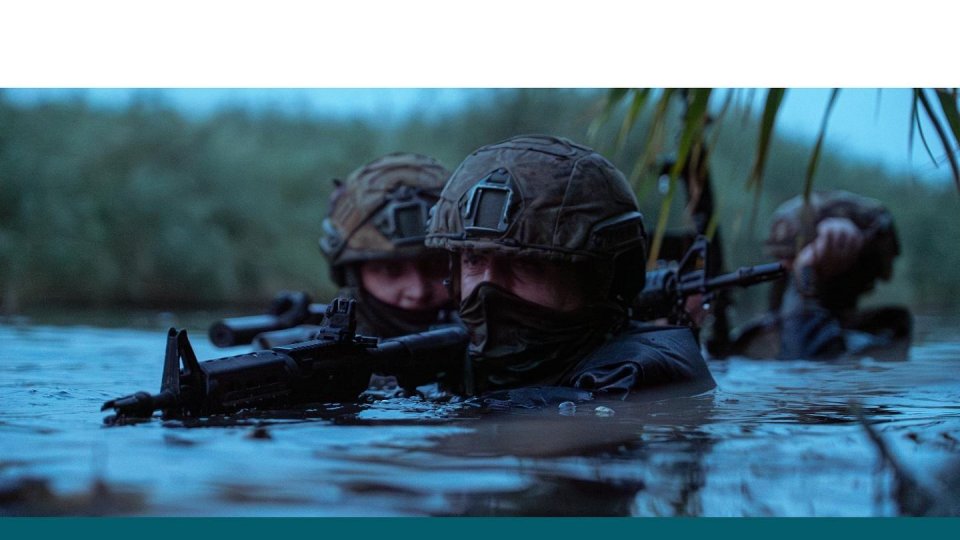 Rusia suspendă transportul cu feribotul către peninsula ocupată a Crimeei