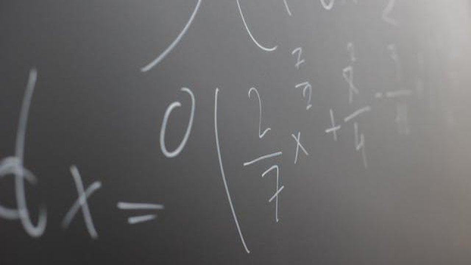 Reșița găzduiește tabăra internațională de matematică APEXMATHS-2024