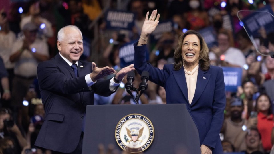 Kamala Harris l-a ales pe Tim Walz ca vicepreședinte în cursa pentru Casa Albă