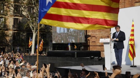 Carles Puigdemont a dispărut după ce s-a adresat susţinătorilor săi la Barcelona