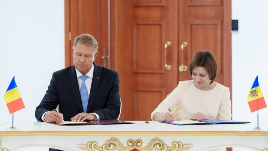 Președintele Iohannis îi îndeamnă pe cetăţenii R. Moldova să opteze pentru continuitatea parcursului european