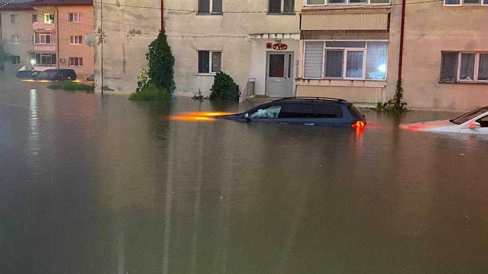 Judeţul Constanţa, sub avertizare cod galben de precipitaţii