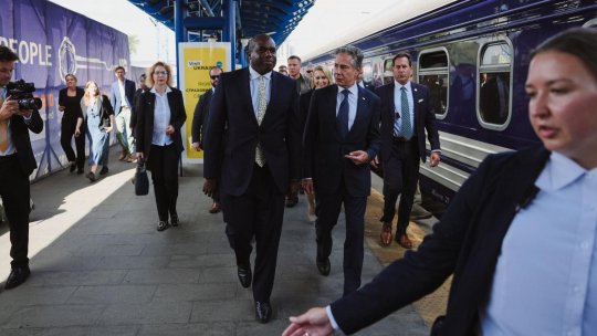 Miniștrii de externe ai SUA și Marii Britanii, vizită la Kiev