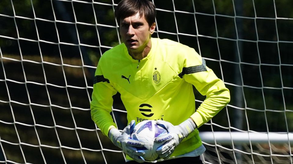 Portarul Ciprian Tătărușanu s-a retras din fotbal