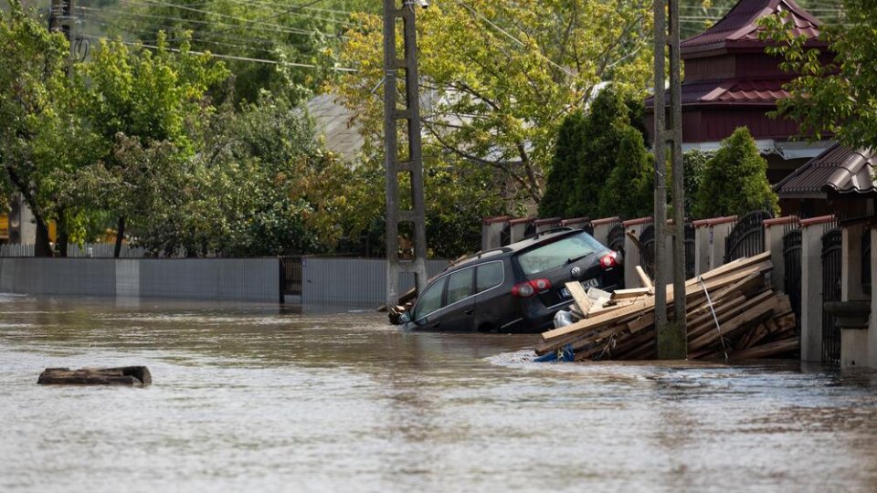 Inundații: Două tabere de 800 de locuri, construite în localitățile Slobozia Conachi şi Pechea