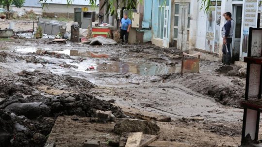 Crucea Roşie - sprijin pentru populaţia grav afectată de inundaţii