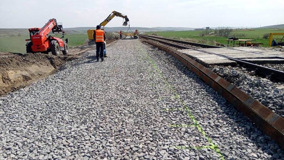 Reparațiile la calea ferată dintre Bârlad și Galați ar putea dura până la două luni