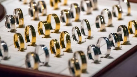 Prețul în lei al gramului de aur a atins un nivel record