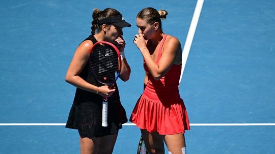 AO: Gabi Ruse şi Martha Kostyuk, în optimi la dublu feminin