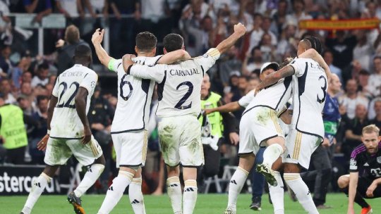 Real Madrid câştigă greu la Valencia, scor 2-1