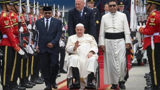 Papa Francisc critică "era știrilor false" și avertizează în legătură cu excesele asociate cu inteligența artificială