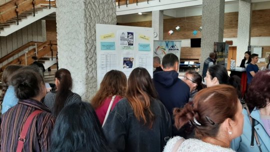Peste 19.000 de joburi au fost oferite la Bursa Locurilor de Muncă pentru absolvenţi