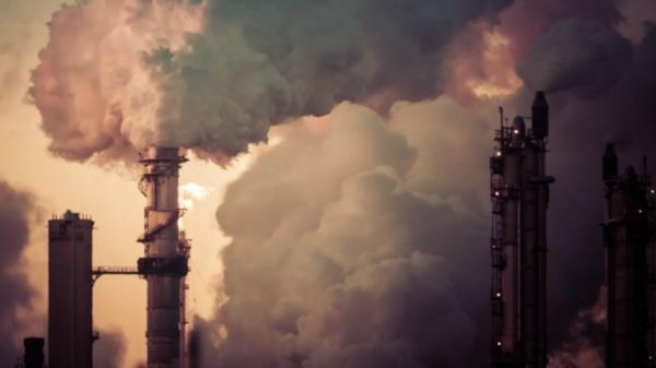 Nivelul de dioxid de carbon din atmosferă a atins un nou record anul trecut
