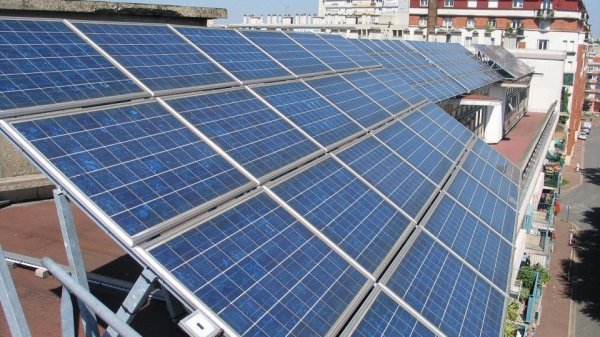 Preşedintele Asociaţiei Prosumatorilor, Dan Pîrşan: Noi producem o energie verde care de cele mai multe ori o vindem pe nimic