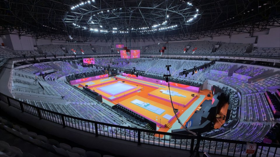 Campionatul Mondial de gimnastică artistică debutează duminică în Indonezia. România reprezentată doar în concursul feminin