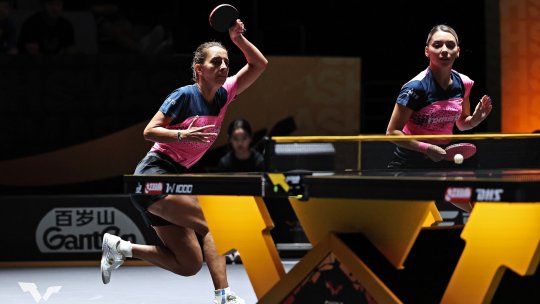 Tenis de masă: Szocs și Samara s-au oprit în „sferturi” la Beijing. Edi Ionescu, învins în optimi de numărul 7 mondial
