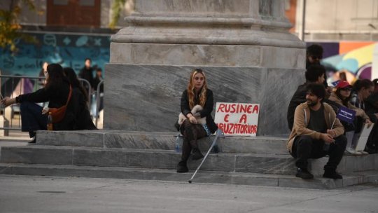 Marşuri în mai multe oraşe în spirit de solidaritate cu victimele violenţei domestice