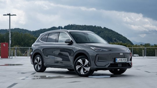 Probă de drum: Geely EX5, un autentic SUV electric