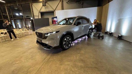 Auto: noul SUV CX-5 de la Mazda a ajuns și la noi