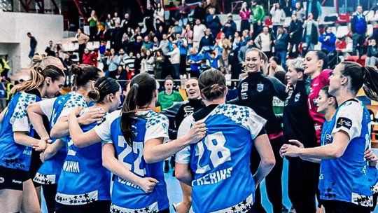 Handbal: CSM București câștigă din nou cu Sola, iar Rapidul se califică în grupe
