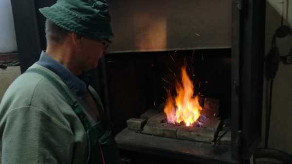 Comisia Europeană a decis să impună cote de import şi tarife pentru aliajele de fier care intră în UE