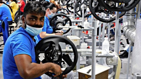 Studiu dedicat migrației cetățenilor străini în România