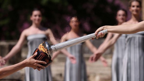 Astăzi are loc ceremonia de aprindere a flăcării olimpice pentru Jocurile Olimpice de iarnă de la Milano-Cortina