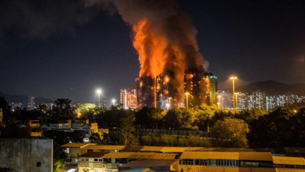 Cel puțin 36 de morți și 279 de dispăruți în incendiul din Hong Kong