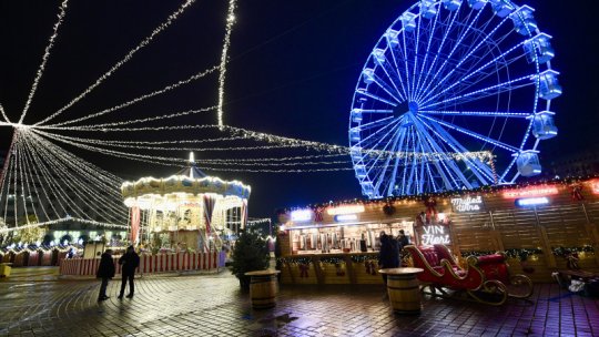 Se aprinde în București iluminatul festiv de sărbători