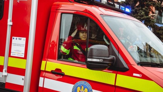 Mii de locuinţe de la sat sunt afectate anual în sezonul rece de incendii provocate de neîntreţinerea sistemelor de încălzire