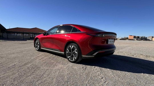 Probă de Drum: sedanul care te cucerește - Mazda 6e