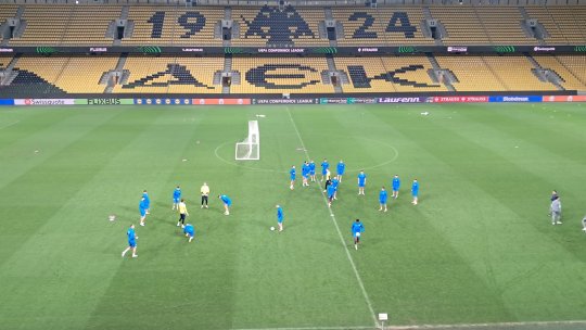 Conference League: Universitatea Craiova caută poarta spre primăvara europeană