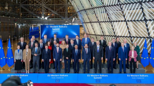 Finanţarea Ucrainei în următorii doi ani, una dintre principalele teme aflate pe agenda liderilor europeni