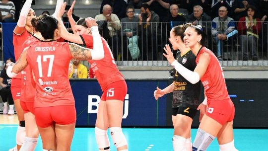 Volei Alba Blaj învinsă de VakifBank Istanbul, scor 1-3, în grupa A din Liga Campionilor