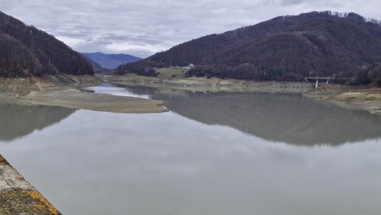 Alimentarea cu apă potabilă din acumularea Paltinu "se va relua abia săptămâna viitoare"