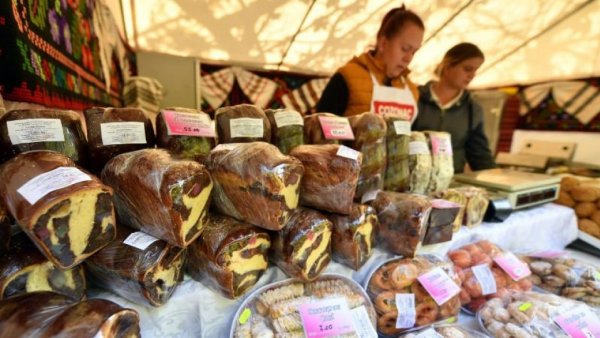 Preţuri mai mari la cozonaci, anul acesta