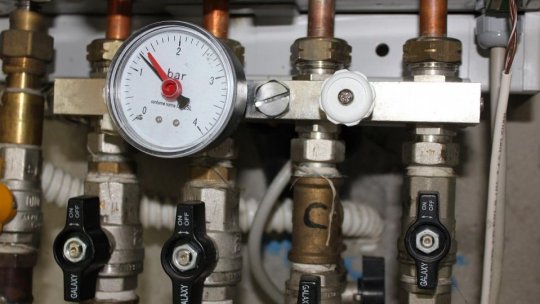 România şi Polonia au ajutat la mutarea unei centrale termice din Lituania în Ucraina