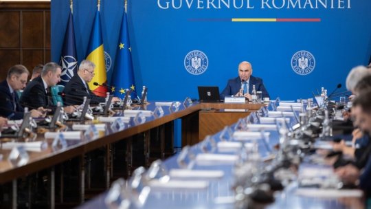Guvernul a adoptat ordonanța în baza căreia va alcătui bugetul de stat pentru anul viitor