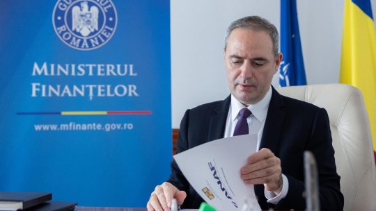 La sfârșitul lunii trecute, deficitul bugetar al României a fost de 6,4 la sută din PIB