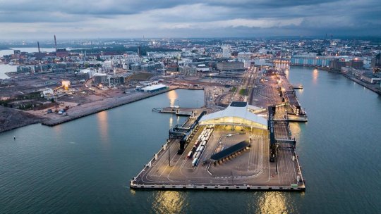 Sechestru pe nava care a secționat un cablu submarin între Helsinki și Tallinn