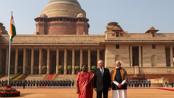 Rusia și India au semnat noi acorduri de cooperare