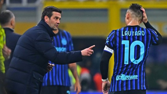 VIDEO Chivu, pe primul loc în Serie A. Man, pasă de gol pentru liderul din Olanda