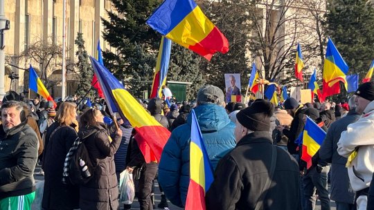 Protest în Piaţa Victoriei din Capitală