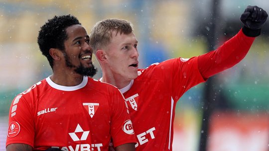 Superliga: UTA dă lovitura la Ploiești cu Petrolul