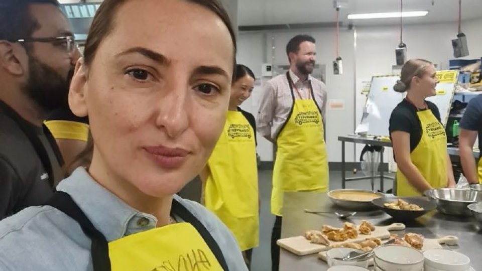 De la jurnalism la bucatarie, din Romania în Australia. Cum a luat totul de la zero Andreea Pătru, chef la Australian Open