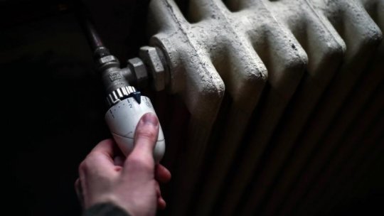 Mai multe scenarii de lucru privind compensarea prețurilor la energie