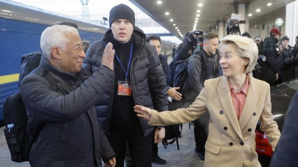 Volodimir Zelenski le-a mulţumit ucrainenilor pentru rezistența în fața agresorului rus