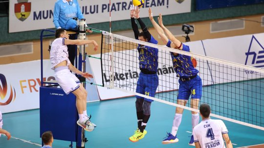 Volei masculin: Campioana Corona Braşov şi SCM Zalău, finalistele Cupei României